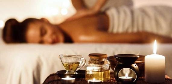Swedish or Aroma Therapy - Special Summer Package